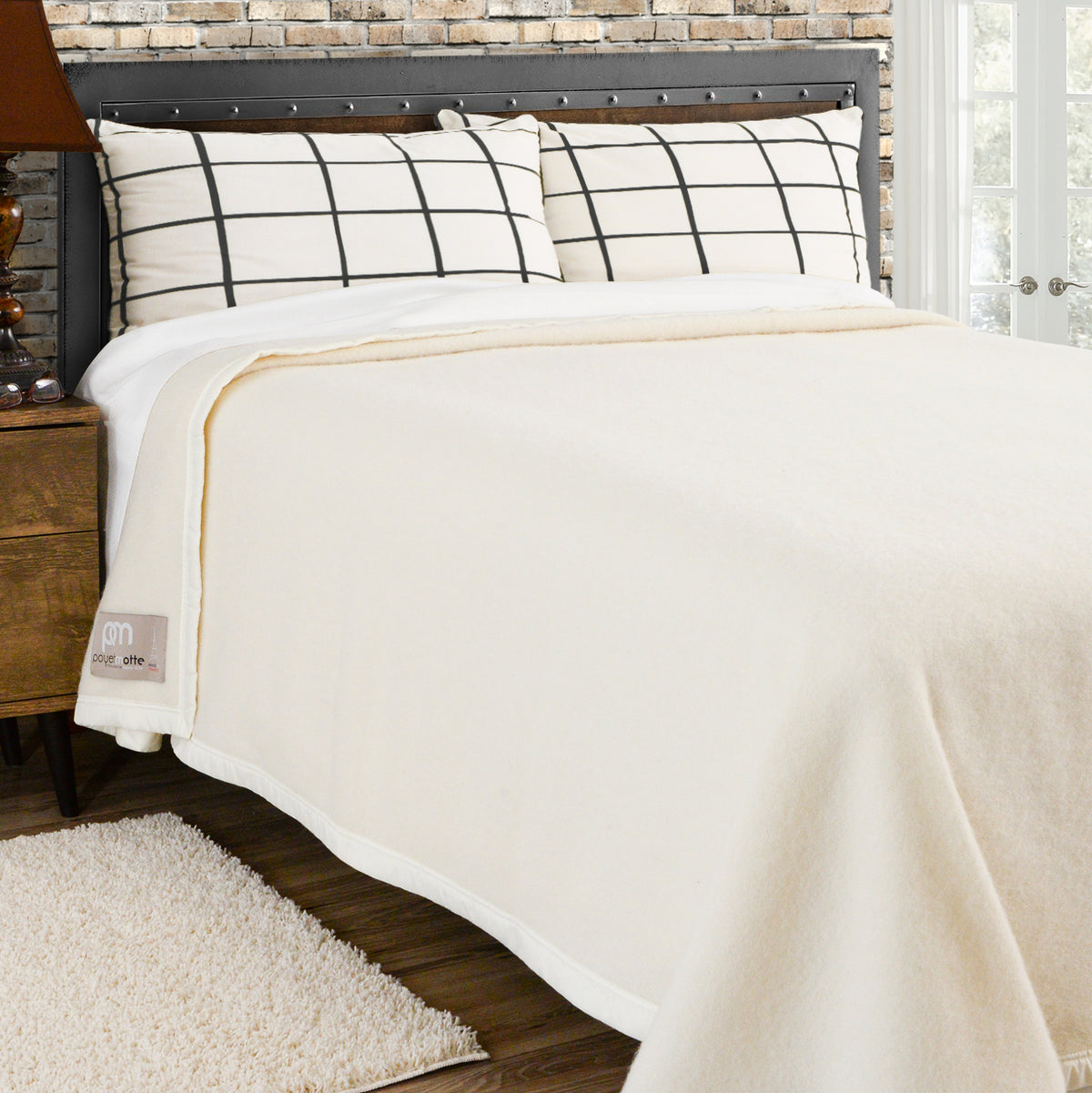 Poyet Motte Rivoli/Elysee 400GSM Mid-Weight 100% Virgin Wool Blanket, Natural